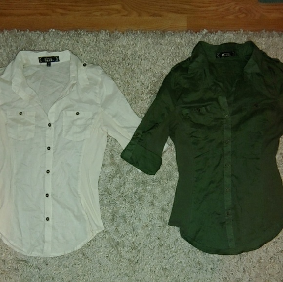 3 for $10! Sophisticated button down with half sleeve or can roll down - Picture 1 of 5
